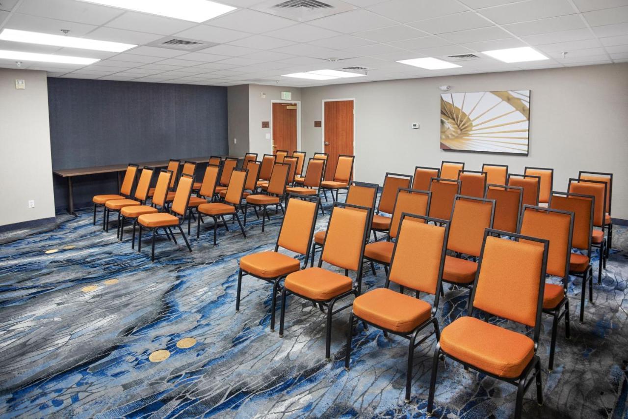 Fairfield Inn & Suites Ранчо Кордова Экстерьер фото