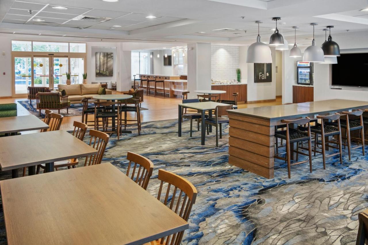 Fairfield Inn & Suites Ранчо Кордова Экстерьер фото